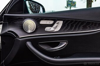 Mercedes-Benz E220d 4Matic / AMG Line / Burmester - 16