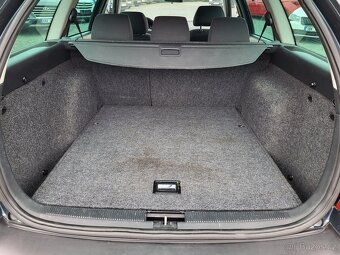 ŠKODA Octavia I FL combi 1.6 i 75kW digiKLIMA vyhřív.sedačky - 16