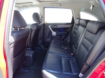 Honda CRV 2.0i,110kW,NovéČR,4X4,S.kni,klima,panorama - 16