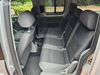 VW Caddy Maxi 1.9 TDI 77kW,2010,7.míst,Tažné,Tempomat. - 16