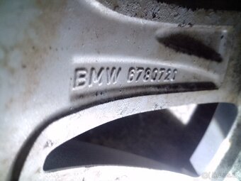 BMW ALU R17 zimní Hankook 225/55 R17 - 16