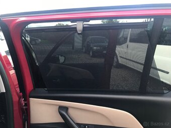 Citroën Grand C4 Picasso 1.6i 115 KW,Exklusive,TV,ČR... - 16