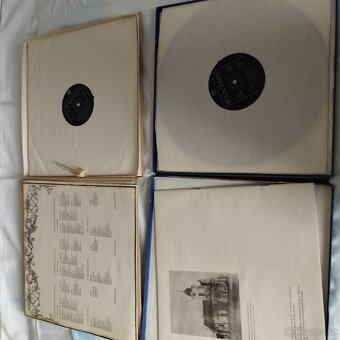 LP VÁŽNÁ V KRABICÍCH - 16