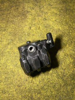 Vzduchové tlumiče - 16