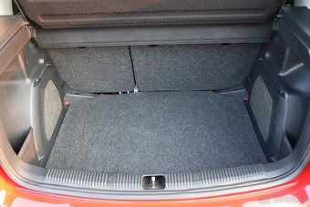 Škoda Fabia 1.6 16v, jen 107 000Km, servisovaná, hezký stav - 16