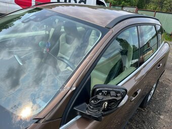Volvo XC60 rok 2011 - 16