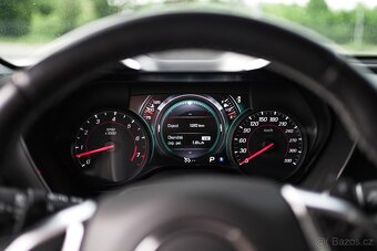 Chevrolet Camaro 6.2 EU verze - 16