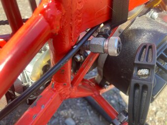 Závodní Minibike - 16