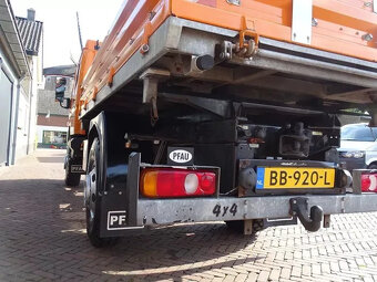 Mitsubishi Pfau Rexter A6500 - 16