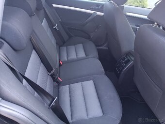Škoda Octavia combi 2.0 tdi,rok2008,org.km - 16