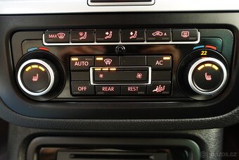 VW Sharan 2.0 TDI DSG HIGHLINE 7 miestny - 16