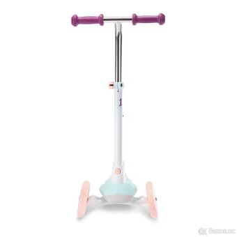 Prodám dětskou koloběžku OXELO DECATHLON - 16
