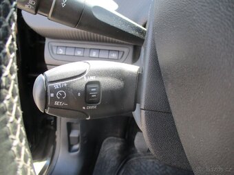 Peugeot 2008 e-HDI FAP 92k PANORAMA LED GPS 2014 - 16