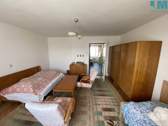 Prodej rodinné domu 172 m2, zahrada 1037 m2 - Tábor - Měšice - 16