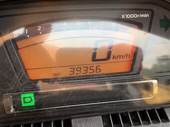 Suzuki Burgman 650 excutive 2010 - 16