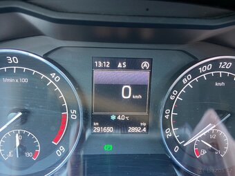 Škoda Superb Style Plus 2.0 TDI DSG • 2016 • - 16