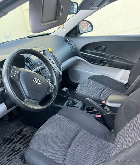 Kia Ceed 1.4i. 80 KW. Rok 2010. Tempomat. Klima - 16