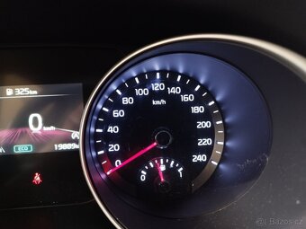 Kia Ceed SW 1.6 diesel r.v. 11/ 2023 najeto19899 km - 16