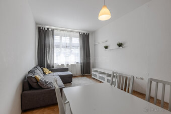 Pronájem bytu 2+1, 48 m² - Praha - Žižkov - 16