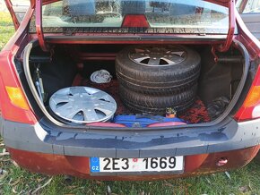 Dacia Logan - 16