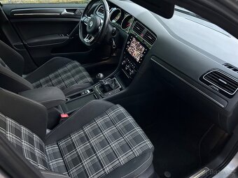Volkswagen Golf GTD 2.0 TDi 135kw - 16