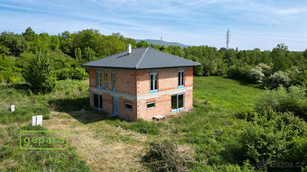 Prodej rozestavěného rodinného domu 200m2 s pozemkem 770m2,  - 16