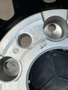 Nova sada Mercedes R20 C63 AMG W206 Original Michelin - 16