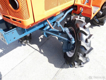 Traktor Kubota B1-17 - 16
