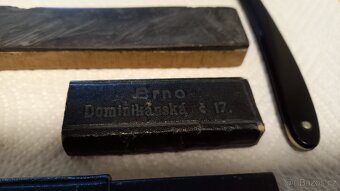 Starožitná břitva včetně pouzdra a brousku - 16