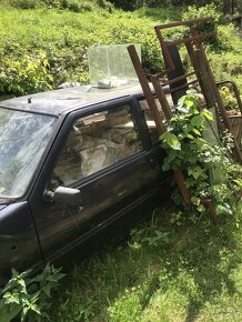 Fiat Uno Logo 1.0 buď jako celek nebo ND - 16