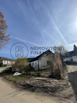 Prodej rodinného domu k rekonstrukci 225 m2, s pozemkem 510  - 16