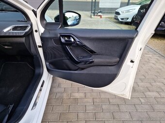 PEUGEOT 208 Style, 1.2 PT+LPG, r.v. 2016, nové rozvody - 16