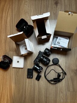 Prodám Sony a7c + tri objektivy - 16
