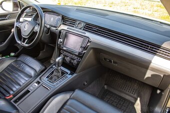 Volkswagen Passat Variant 2.0 BiTDI 240k BMT Highline 4MOTIO - 16