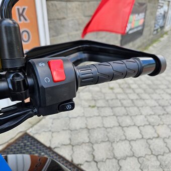 CFMOTO 650 MT, 3x kufr, padací rám, servisní knížka - 16