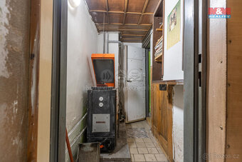 Prodej rodinného domu, 80 m², Kolinec - 16