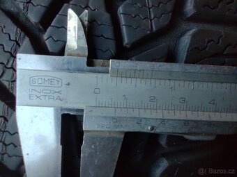 175/65 R15 - ZIMNÍ PNEU 6-7mm - zn.DUNLOP - 2 KUSY - 16