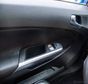 Opel Corsa 1.6 Turbo OPC - 16