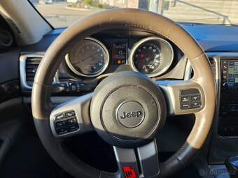 Jeep grand cherokee V8 5,7 HEMI WK2 - Nová Cena - 16