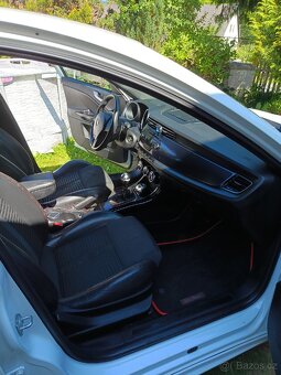 Alfa Romeo Giulietta 1.4 T 125 kw - 16