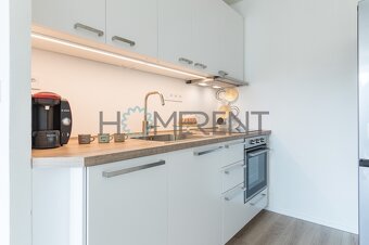 Pronájem bytu 1+kk,  34m² - Praha - Žižkov - 16