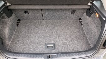 Volkswagen Polo 1.2i,44kw,5dveří,rv-2010,najeto 133399km. - 16