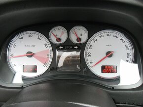 Peugeot 307 1.6i 109PS C-C Dynamique - 16