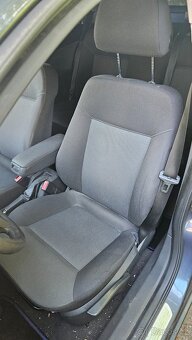 Opel Astra H Caravan - 16