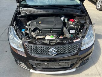 SUZUKI SX4 1.6i 88KW 1.MAJITEL 35000KM NAVIG.TAŽNÉ VYHŘ.SED. - 16