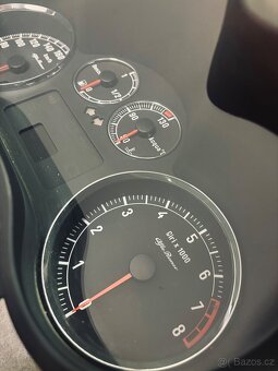 Zbytky Alfa Romeo - 16