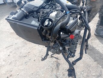 MERCEDES BENZ ML W164 , VITO, VIANO W639 MOTOR 3,0CDI - 16