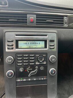 Volvo V70 2.0T, prav. servis, nové pneu, nová STK - 16