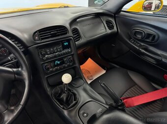 Chevrolet Corvette Z06 C5 – edice 50 let, r.v. 2003 - 16