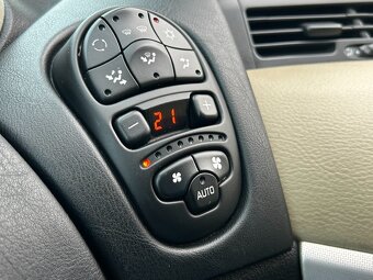 Renault Avantime,  3.0 V6 152KW MAX VÝBAVA  LPG - 16